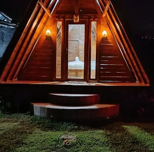 Adventure 'hide Away In